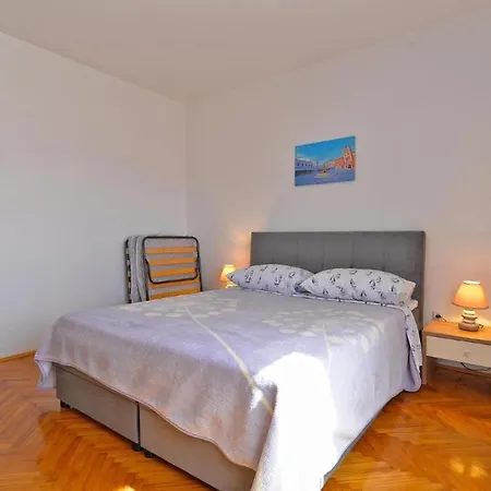 Spacious Flat With Pool Just 300m From The Appartement *